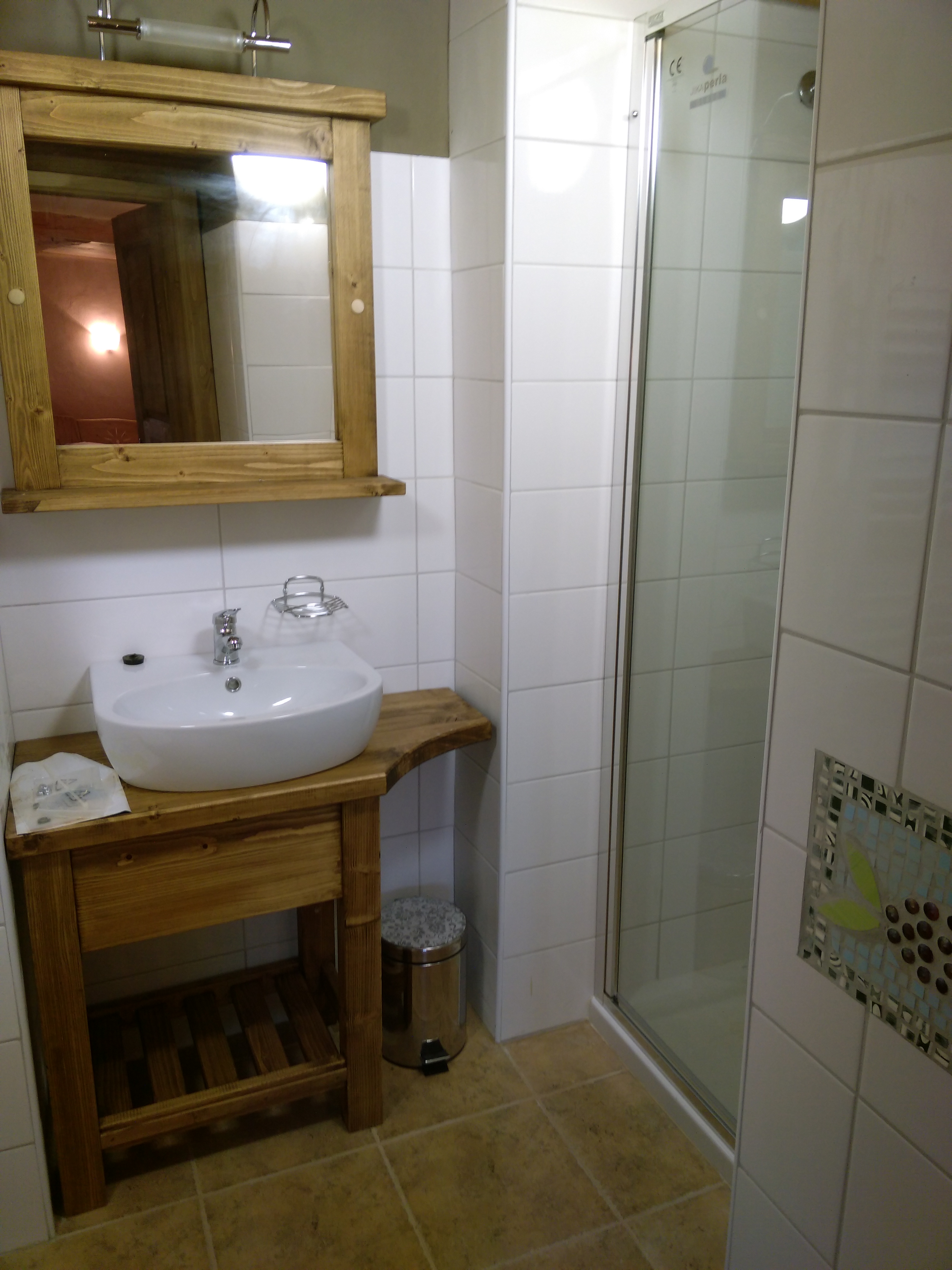 Dvoulůžkový pokoj s výhledem do zahrady-koupelna, WC